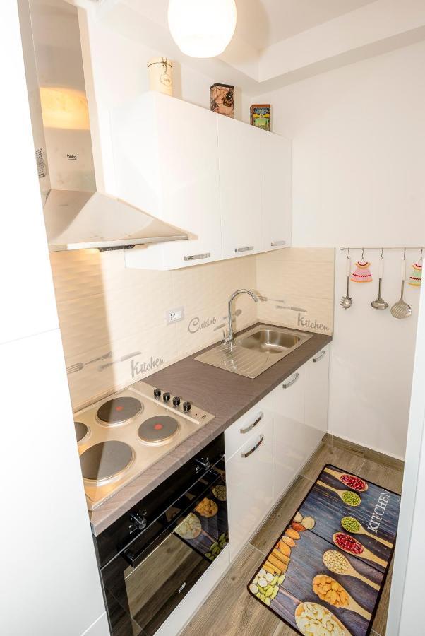 Guest House Ab Adria Home Rovinj Buitenkant foto