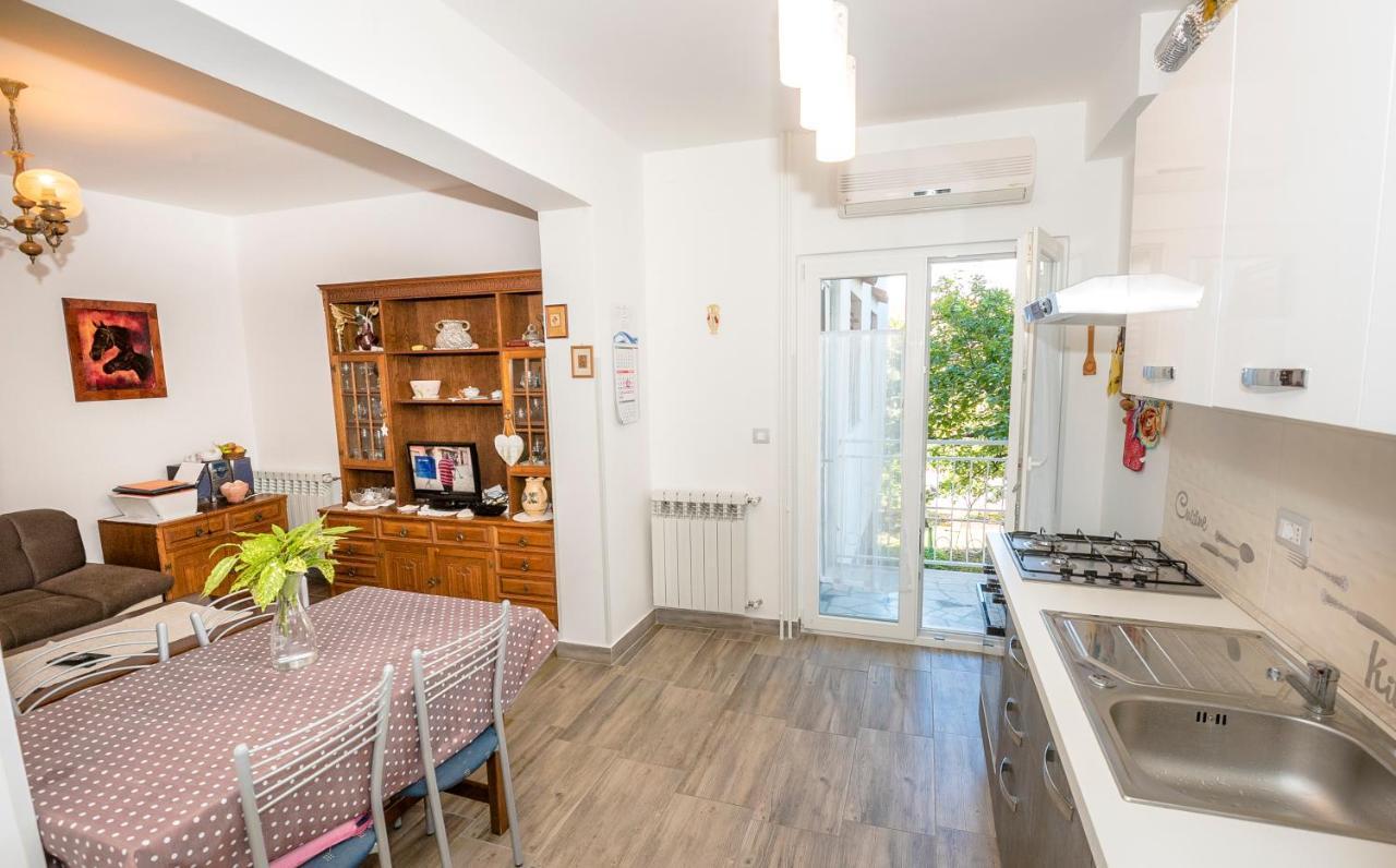 Guest House Ab Adria Home Rovinj Buitenkant foto