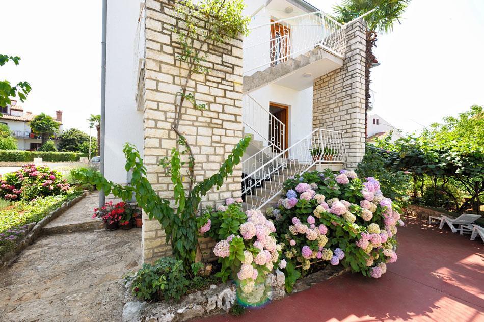 Guest House Ab Adria Home Rovinj Buitenkant foto