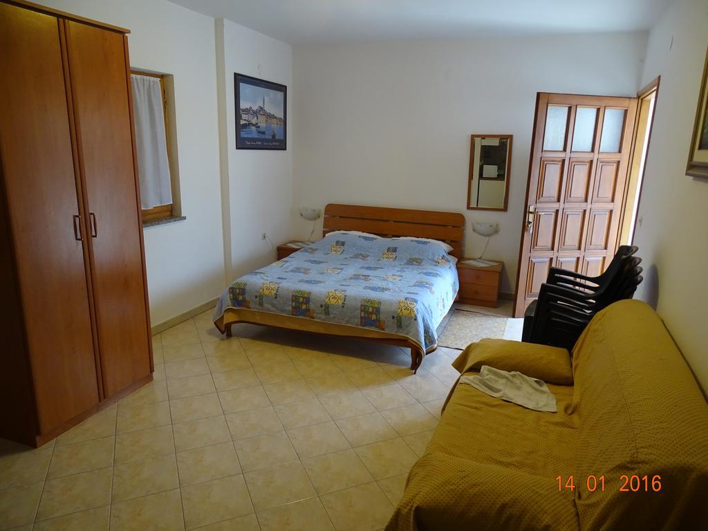 Guest House Ab Adria Home Rovinj Kamer foto